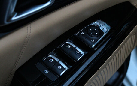 KIA Carnival, 2020 год, 4 500 000 рублей, 18 фотография