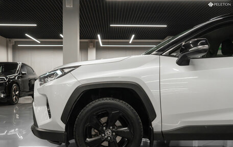 Toyota RAV4, 2021 год, 3 540 000 рублей, 21 фотография