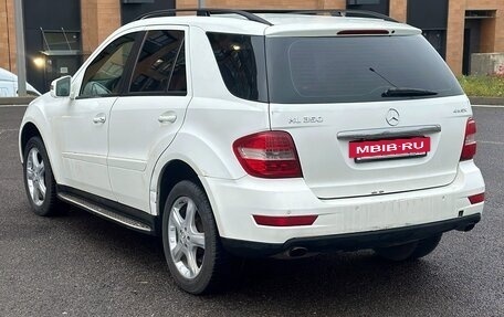 Mercedes-Benz M-Класс, 2010 год, 900 000 рублей, 3 фотография