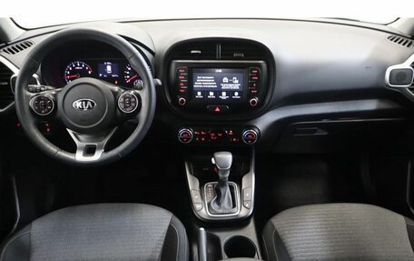 KIA Soul III, 2019 год, 1 994 000 рублей, 11 фотография