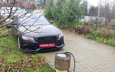 Audi A4, 2010 год, 900 000 рублей, 12 фотография