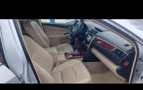 Toyota Camry, 2013 год, 160 000 рублей, 9 фотография