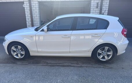 BMW 1 серия, 2011 год, 1 020 000 рублей, 11 фотография