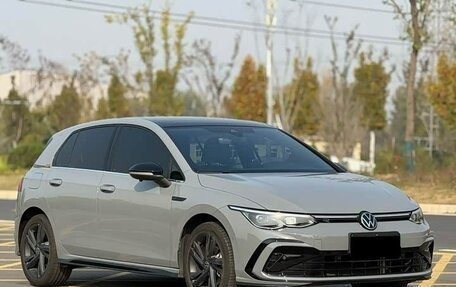 Volkswagen Golf VIII, 2022 год, 2 280 000 рублей, 3 фотография