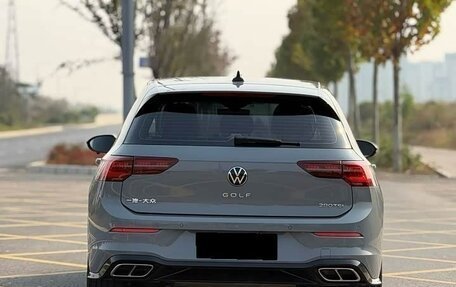 Volkswagen Golf VIII, 2022 год, 2 280 000 рублей, 5 фотография