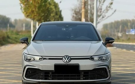 Volkswagen Golf VIII, 2022 год, 2 280 000 рублей, 2 фотография