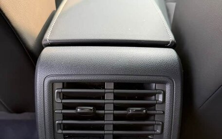 Volkswagen Golf VIII, 2022 год, 2 280 000 рублей, 24 фотография