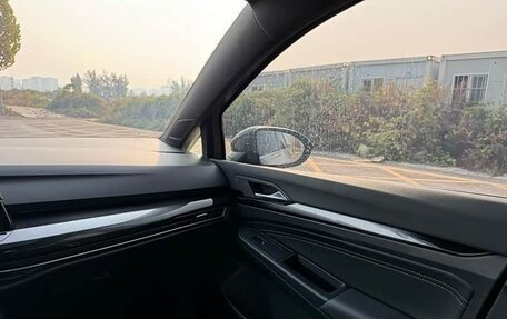 Volkswagen Golf VIII, 2022 год, 2 280 000 рублей, 31 фотография