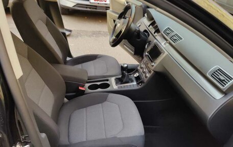 Volkswagen Passat B7, 2011 год, 827 000 рублей, 15 фотография