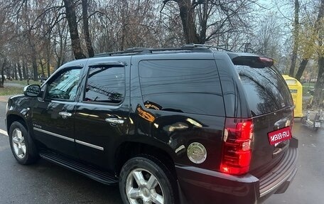 Chevrolet Tahoe III, 2012 год, 2 230 000 рублей, 3 фотография