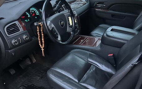 Chevrolet Tahoe III, 2012 год, 2 230 000 рублей, 18 фотография