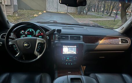 Chevrolet Tahoe III, 2012 год, 2 230 000 рублей, 19 фотография