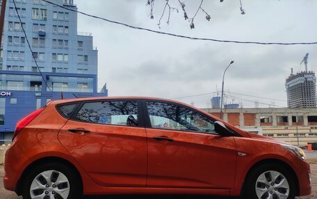 Hyundai Solaris II рестайлинг, 2015 год, 870 000 рублей, 5 фотография