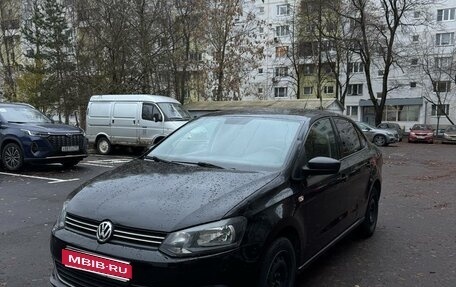 Volkswagen Polo VI (EU Market), 2012 год, 700 000 рублей, 1 фотография