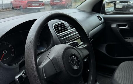 Volkswagen Polo VI (EU Market), 2012 год, 700 000 рублей, 14 фотография