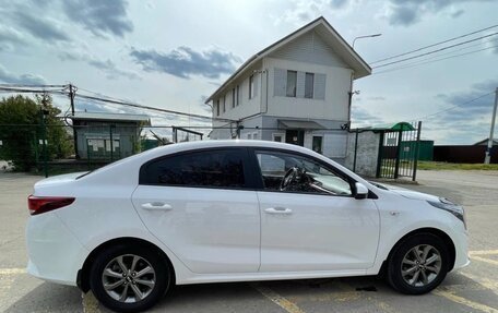 KIA Rio IV, 2021 год, 1 900 000 рублей, 4 фотография