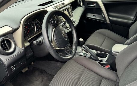 Toyota RAV4, 2014 год, 1 650 000 рублей, 7 фотография