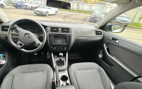 Volkswagen Jetta VI, 2012 год, 950 000 рублей, 6 фотография