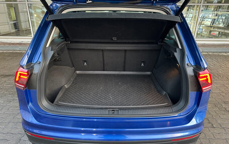 Volkswagen Tiguan II, 2018 год, 1 798 000 рублей, 8 фотография