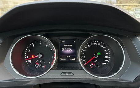 Volkswagen Tiguan II, 2018 год, 1 798 000 рублей, 14 фотография