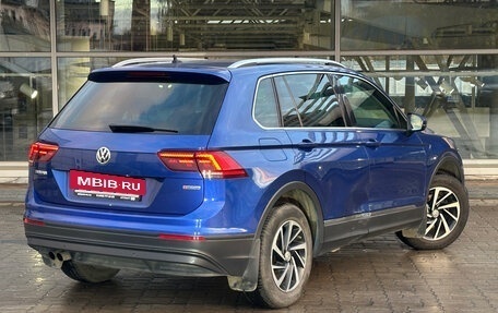 Volkswagen Tiguan II, 2018 год, 1 798 000 рублей, 9 фотография