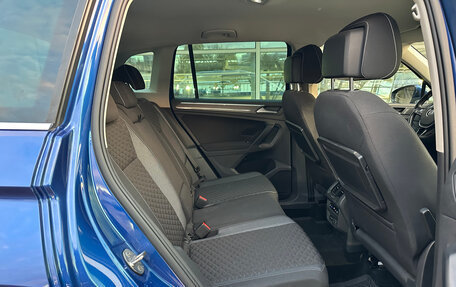 Volkswagen Tiguan II, 2018 год, 1 798 000 рублей, 19 фотография