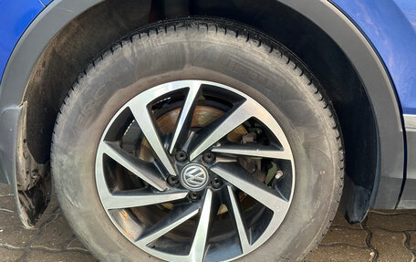 Volkswagen Tiguan II, 2018 год, 1 798 000 рублей, 22 фотография