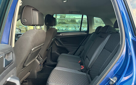 Volkswagen Tiguan II, 2018 год, 1 798 000 рублей, 18 фотография