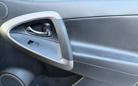 Toyota RAV4, 2006 год, 820 000 рублей, 13 фотография