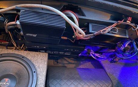 Volvo S80 II рестайлинг 2, 1999 год, 680 000 рублей, 29 фотография