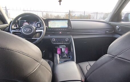 Hyundai Elantra, 2022 год, 2 395 000 рублей, 10 фотография