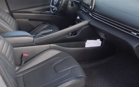 Hyundai Elantra, 2022 год, 2 395 000 рублей, 8 фотография