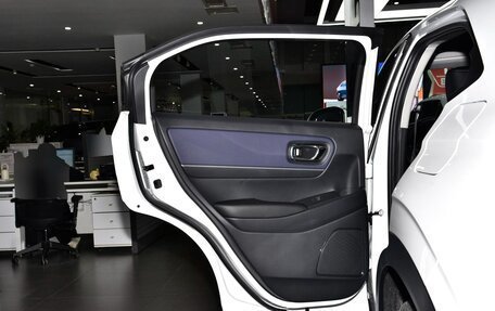 Honda Vezel, 2025 год, 2 580 000 рублей, 29 фотография