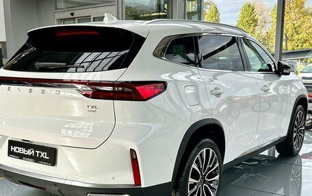 CheryExeed TXL, 2024 год, 3 800 000 рублей, 6 фотография