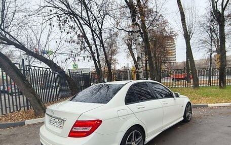 Mercedes-Benz C-Класс, 2011 год, 1 400 000 рублей, 3 фотография
