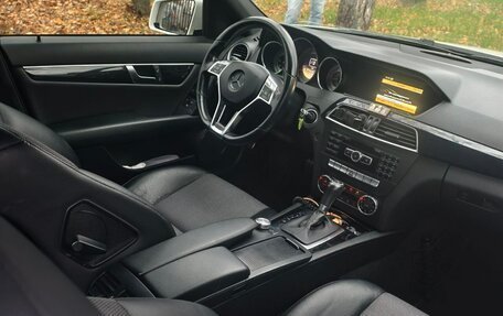 Mercedes-Benz C-Класс, 2011 год, 1 400 000 рублей, 7 фотография