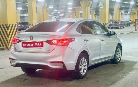 Hyundai Solaris II рестайлинг, 2017 год, 1 200 000 рублей, 6 фотография