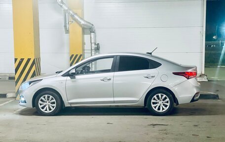 Hyundai Solaris II рестайлинг, 2017 год, 1 200 000 рублей, 8 фотография