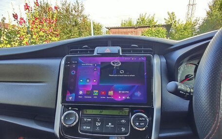 Toyota Corolla, 2017 год, 1 400 000 рублей, 10 фотография