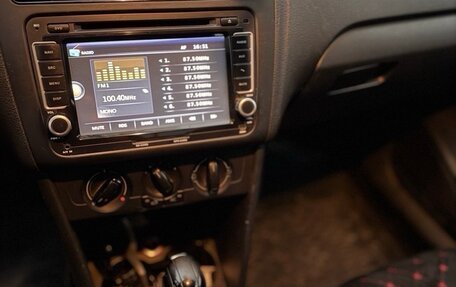 Volkswagen Polo VI (EU Market), 2012 год, 1 000 000 рублей, 7 фотография