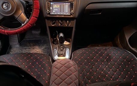 Volkswagen Polo VI (EU Market), 2012 год, 1 000 000 рублей, 6 фотография