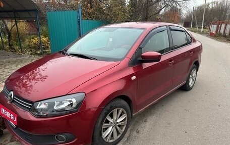 Volkswagen Polo VI (EU Market), 2012 год, 1 000 000 рублей, 1 фотография