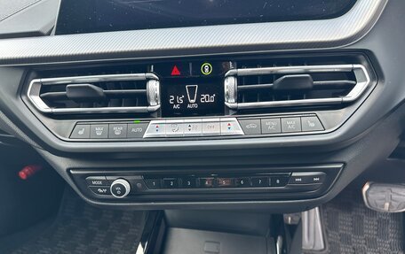 BMW 1 серия, 2021 год, 1 322 000 рублей, 11 фотография