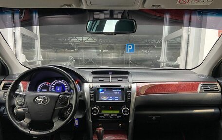 Toyota Camry, 2012 год, 1 710 000 рублей, 14 фотография