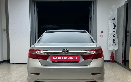 Toyota Camry, 2012 год, 1 710 000 рублей, 6 фотография