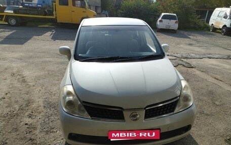 Nissan Tiida, 2005 год, 550 000 рублей, 3 фотография