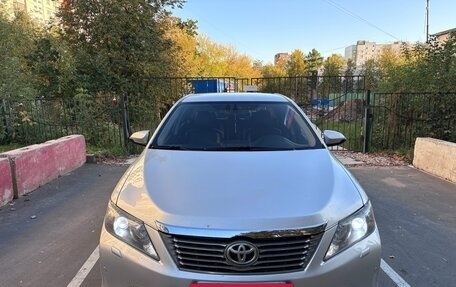 Toyota Camry, 2012 год, 1 324 000 рублей, 2 фотография