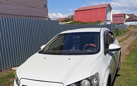 Chevrolet Aveo III, 2012 год, 580 000 рублей, 3 фотография