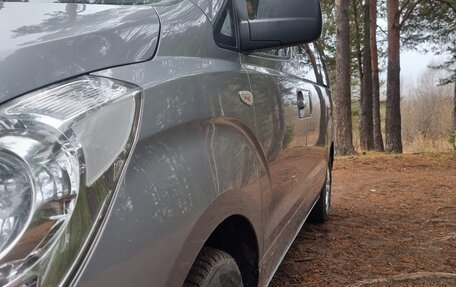 Hyundai Grand Starex Grand Starex I рестайлинг 2, 2017 год, 2 650 000 рублей, 8 фотография