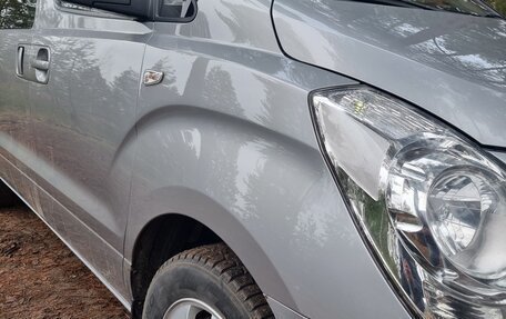 Hyundai Grand Starex Grand Starex I рестайлинг 2, 2017 год, 2 650 000 рублей, 21 фотография